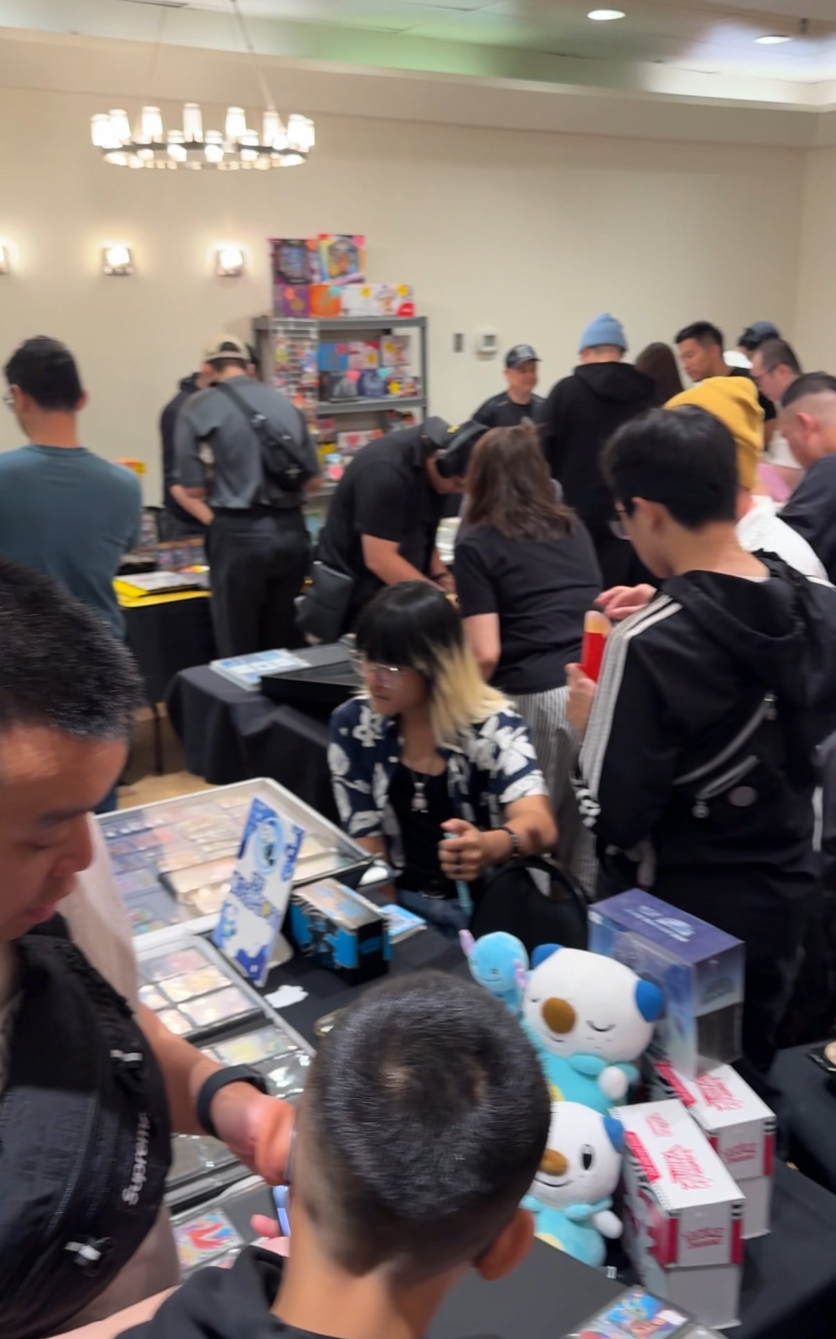 Nov 1 (SAT) : Collectors _Fest @ Hotel Executive Vancouver Airport