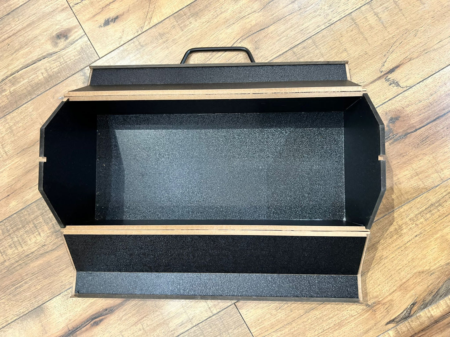 Neighborhood wooden tool box (no lock)
