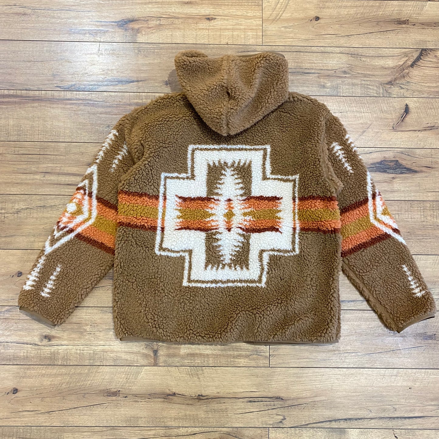Pendleton Lamb Fleece Jacket (Black/White/Brown)