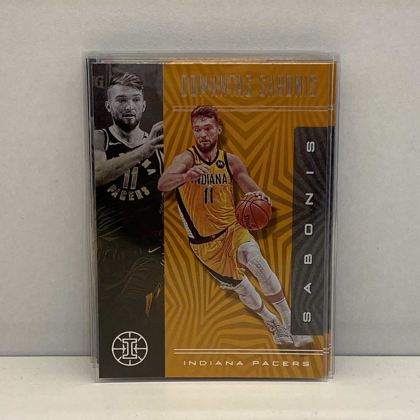 2019-20 PANINI ILLUSIONS BASKETBALL Shining Stars Orange