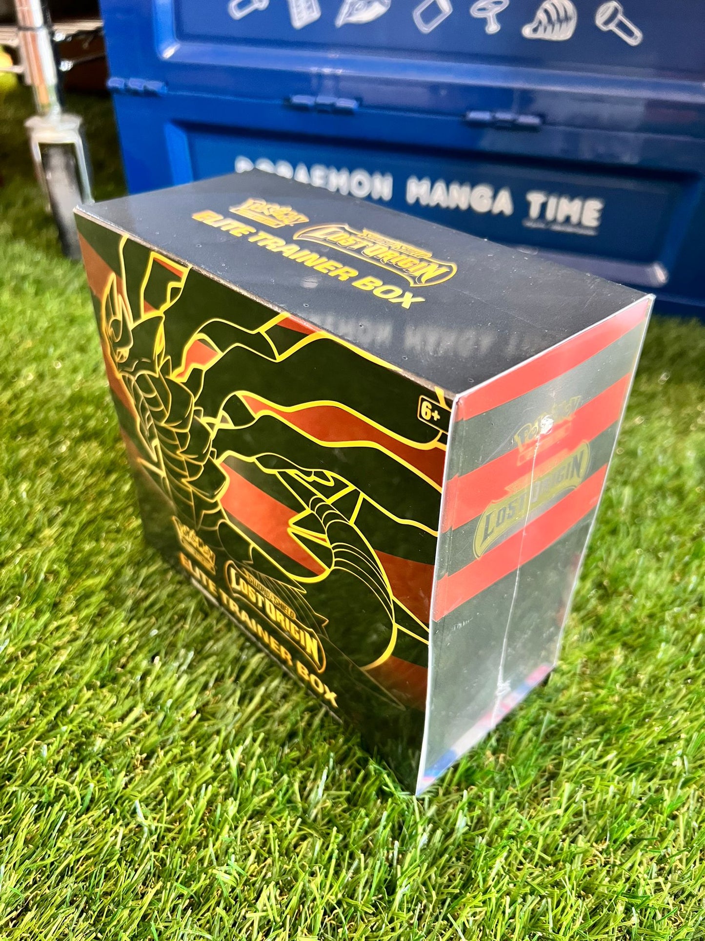Pokemon Sword and Shield Lost Origin Elite Trainer Box