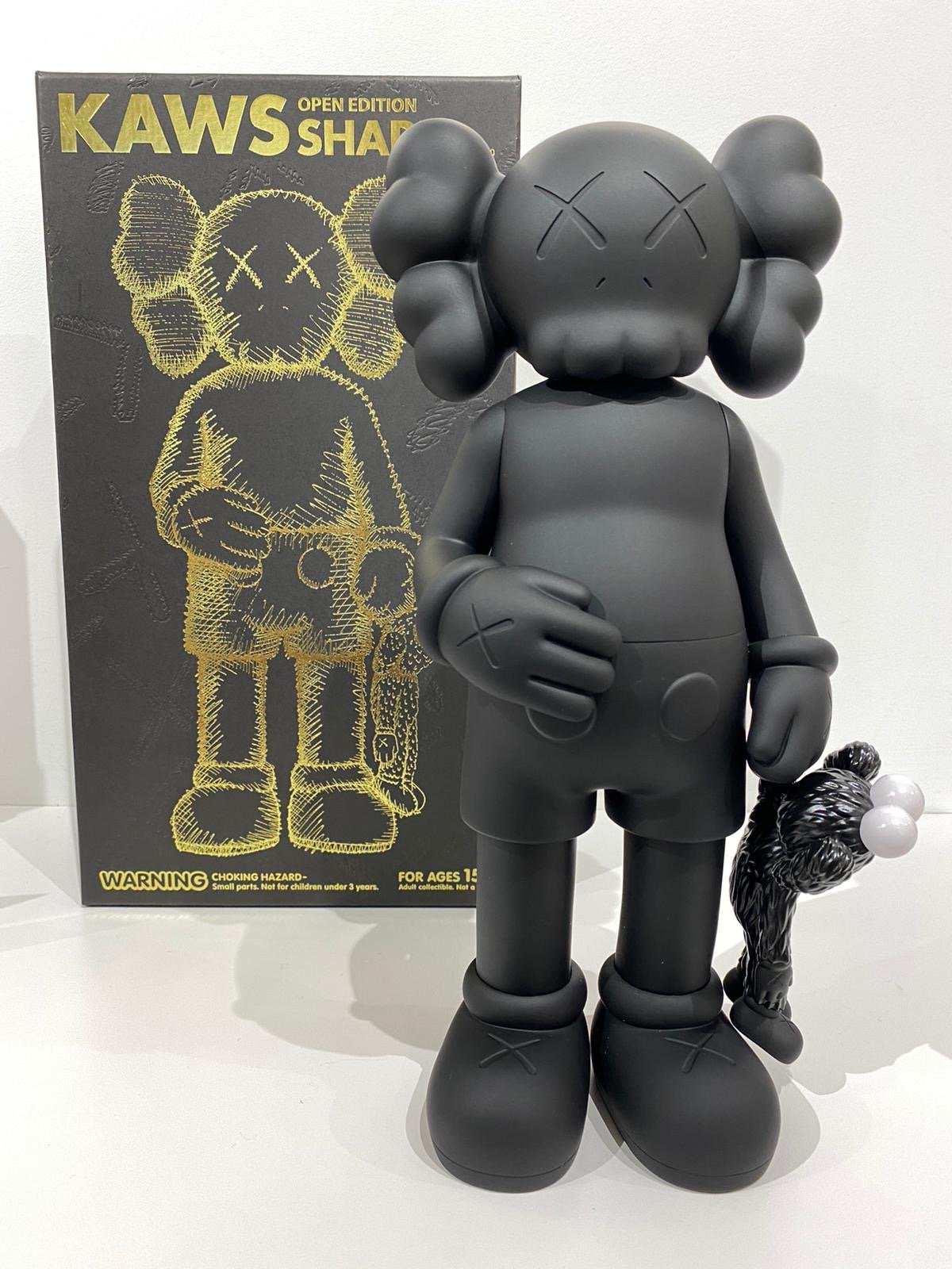 KAWS SHARE BLACK - フィギュア