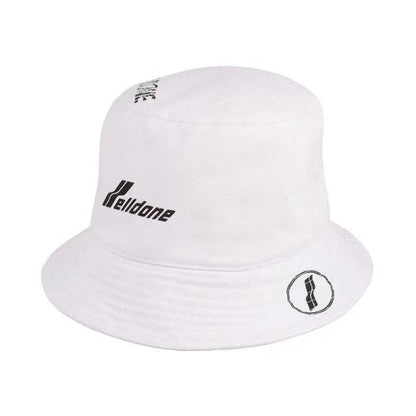 We11done logo-print bucket hat (Black/White)