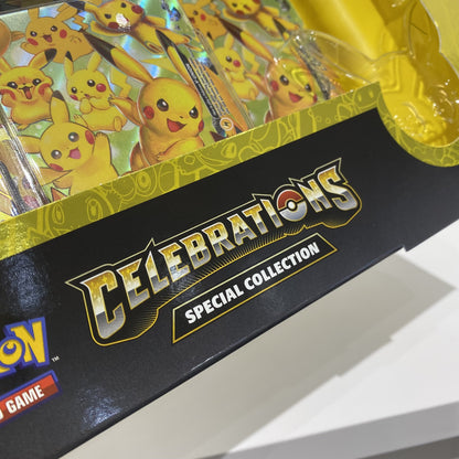 Pokémon TCG: Celebrations - Pikachu V-Union