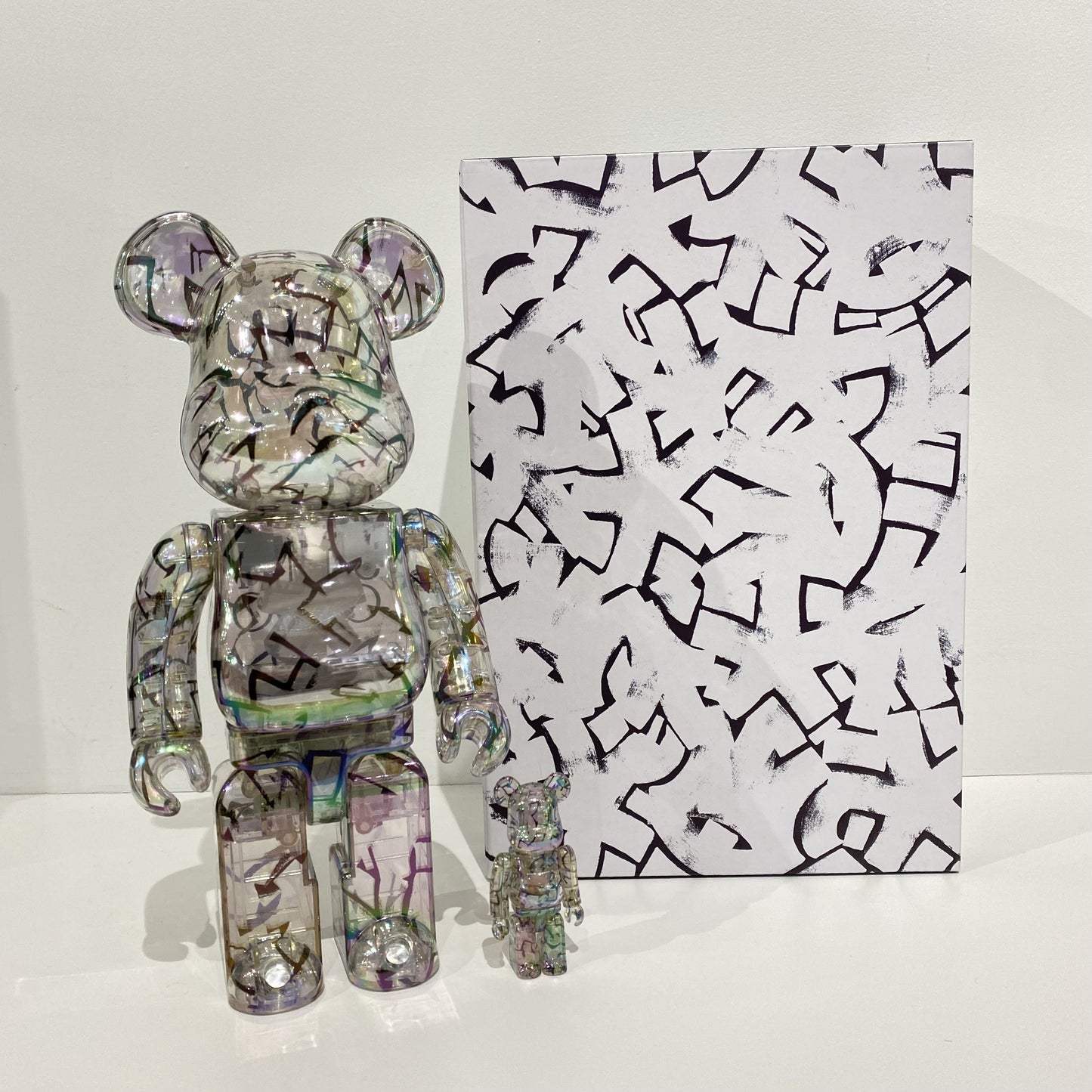 Be@rbrick x Jimmy Choo x Eric Haze Curated By: Poggy 100% & 400% Set