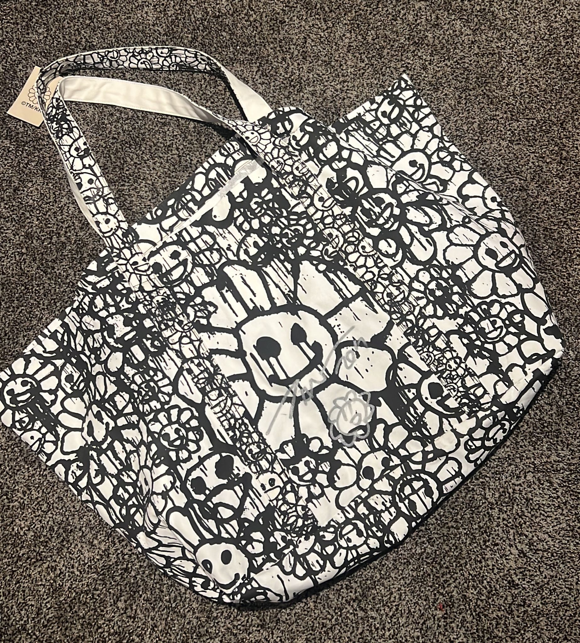 Takashi Murakami x Madsaki all over printed super size canvas bag with  murakami Autograph ( 1 of 1 )