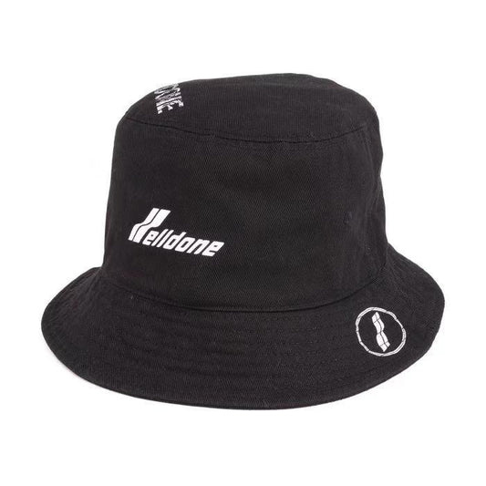 We11done logo-print bucket hat (Black/White)